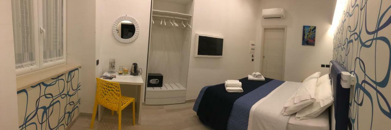 Starita Bed & Pizza Panzió Nápoly Kültér fotó